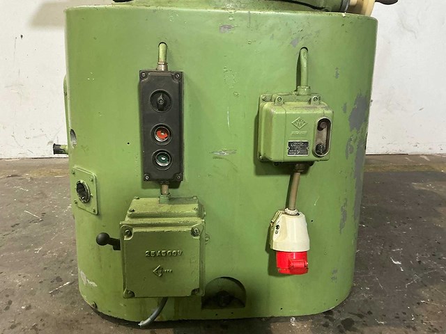 Ai hembrug - slijp- en afbraammachine - afbeelding 11 van  11