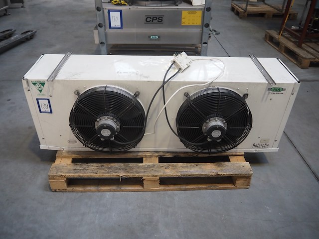 Aia - afbeelding 5 van  6