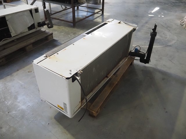 Aia - afbeelding 3 van  6