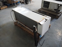 Aia - afbeelding 4 van  6