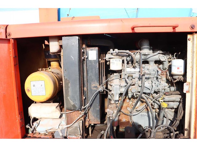 Aichi - sr18a - 20m werkhoogte, hoogwerker op rupsen - hoogwerker - afbeelding 2 van  14