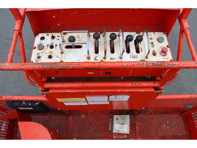 Aichi - sr210 - 23m werkhoogte - hoogwerker op rupsen - afbeelding 2 van  13