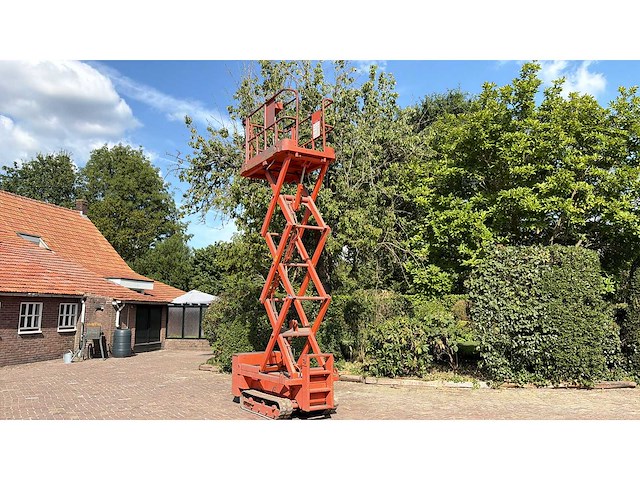 Aichi hoogwerker - afbeelding 2 van  15