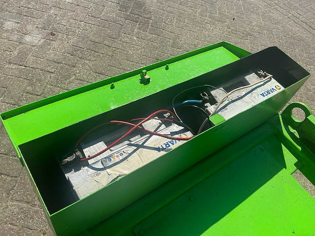 Aichi rv042 hoogwerker - afbeelding 6 van  16