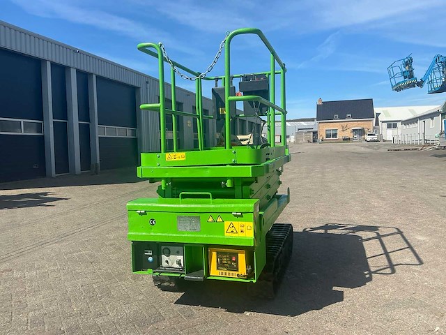 Aichi rv042 hoogwerker - afbeelding 12 van  16