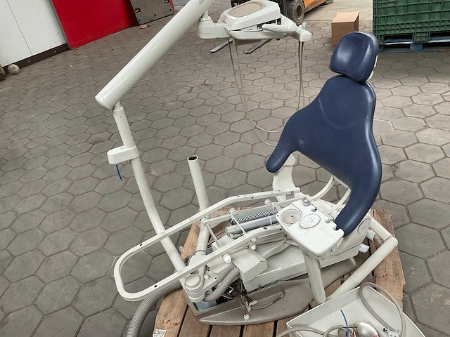 Aidec tandartsstoel - afbeelding 3 van  10