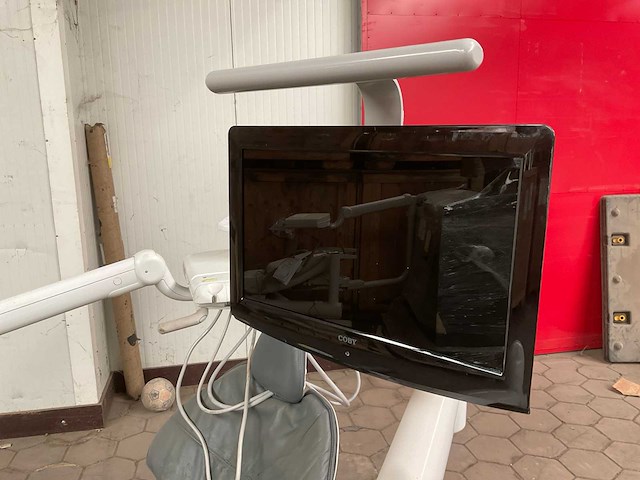 Aidec tandartsstoel - afbeelding 2 van  16