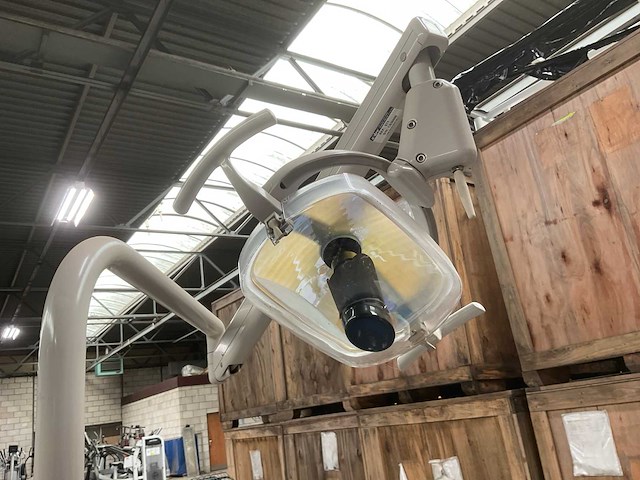 Aidec tandartsstoel - afbeelding 11 van  11