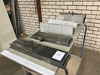 Aigner frees beveiliging (6x) - afbeelding 1 van  10