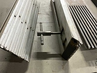 Aigner frees beveiliging (6x) - afbeelding 6 van  10