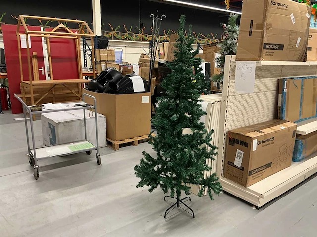 Aigostar kunstkerstboom met verlichting - afbeelding 1 van  4