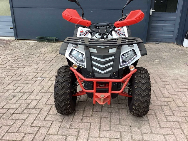 Aiii - commander 200 - quad - afbeelding 14 van  20