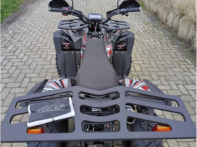 Aiii commander 200cc quad - afbeelding 9 van  28