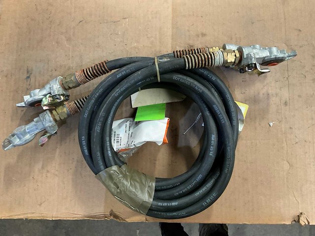 Air brake hose (2x) - afbeelding 2 van  4