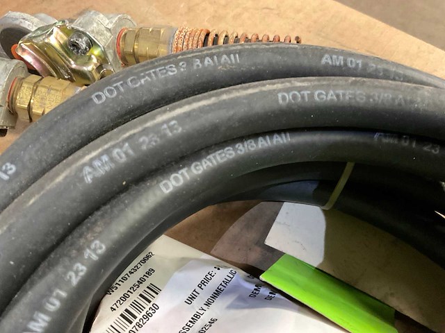 Air brake hose (2x) - afbeelding 3 van  4