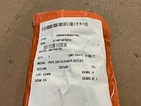 Air cleaner outlet pipe - afbeelding 2 van  3