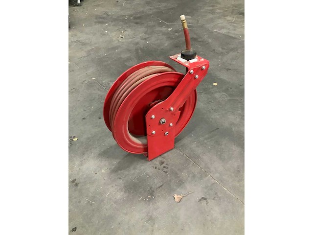 Air hose on a roll - afbeelding 4 van  4