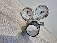 Air liquide - pressure regulator - afbeelding 1 van  4