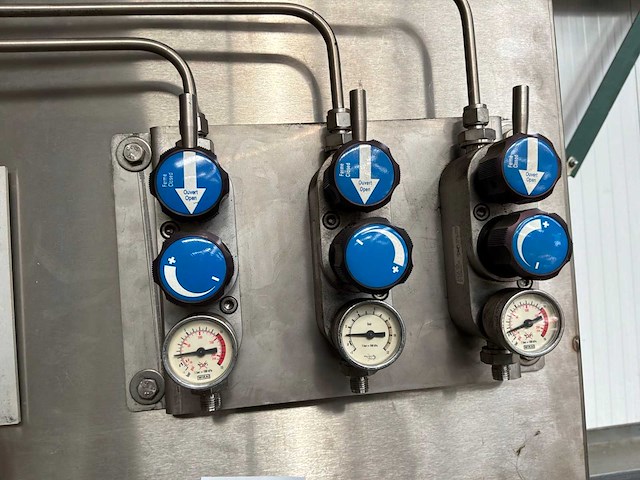 Air liquide centrale gasverdeel- en drukregelinstallatie - afbeelding 12 van  14