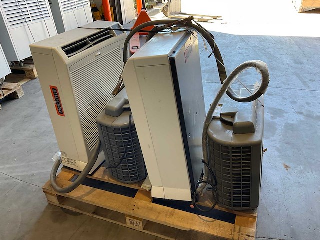 Airblue ulisse 13dci eco airconditioning (2x) - afbeelding 1 van  7