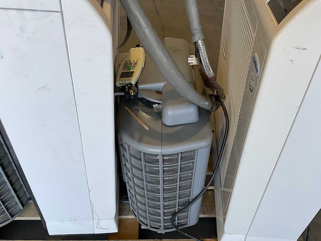 Airblue ulisse 13dci eco airconditioning (2x) - afbeelding 4 van  7