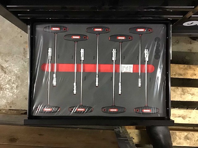 Airbus jet 14 gereedschapswagen - afbeelding 16 van  16