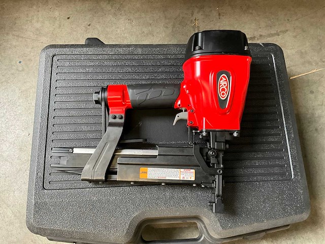 Airco sf4050p pneumatische tacker - afbeelding 1 van  3