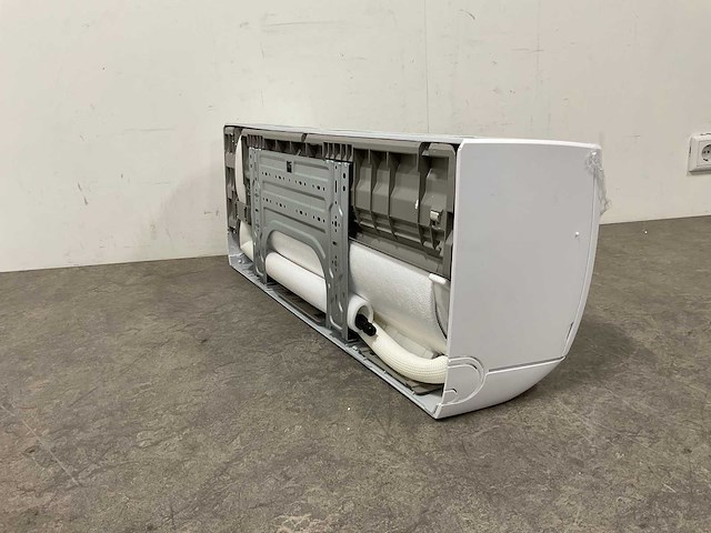 Airco split 2,7kw - wifi - 9.200 btu - tot 25m² - afbeelding 4 van  10