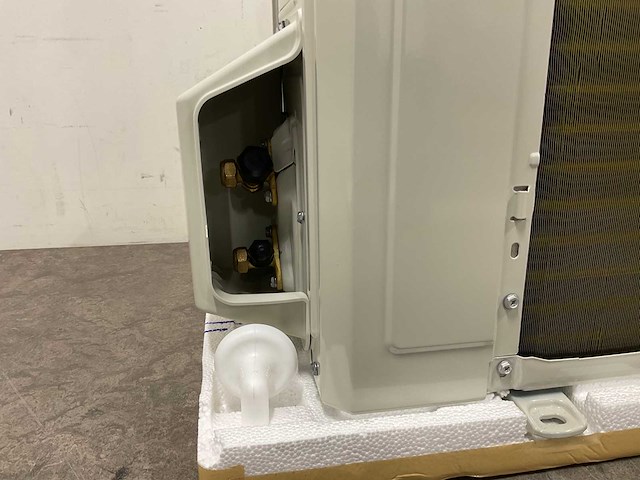 Airco split 3,5kw - wifi - 12.000 btu - tot 35m² - afbeelding 8 van  10