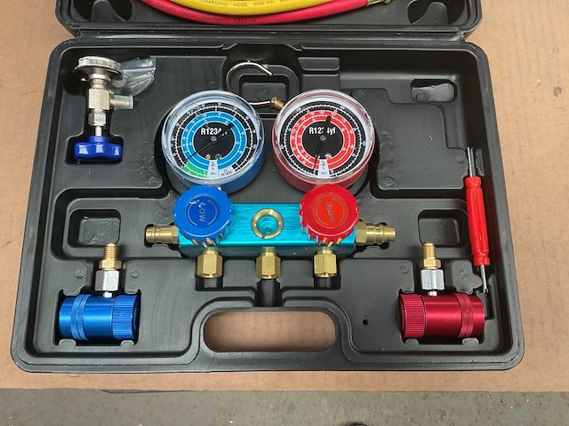 Airco test- en vulapparaat - afbeelding 2 van  5