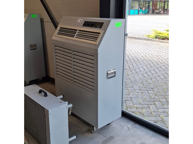Airconditioning 7kw 230v fral, facsw22, bouwjaar 2014, watergekoeld met buitenunit - afbeelding 5 van  11
