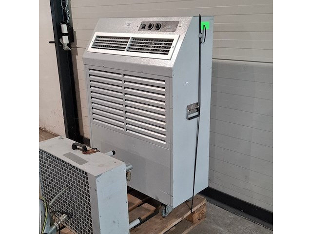 Airconditioning 7kw 230v fral, facsw22, bouwjaar 2014, watergekoeld met buitenunit - afbeelding 7 van  13