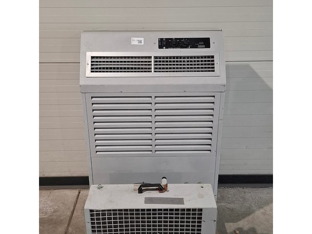 Airconditioning 7kw 230v fral, facsw22, bouwjaar 2014, watergekoeld met buitenunit - afbeelding 8 van  13