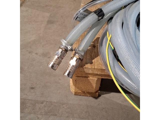 Airconditioning 7kw 230v fral, facsw22, bouwjaar 2014, watergekoeld met buitenunit - afbeelding 7 van  16