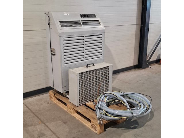 Airconditioning 7kw 230v fral, facsw22, bouwjaar 2014, watergekoeld met buitenunit - afbeelding 1 van  16