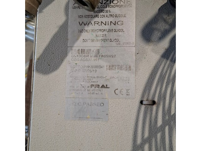 Airconditioning 7kw 230v fral, facsw22, bouwjaar 2014, watergekoeld met buitenunit - afbeelding 2 van  11
