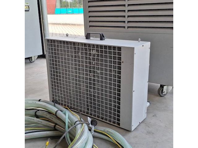 Airconditioning 7kw 230v fral, facsw22, bouwjaar 2014, watergekoeld met buitenunit - afbeelding 11 van  13