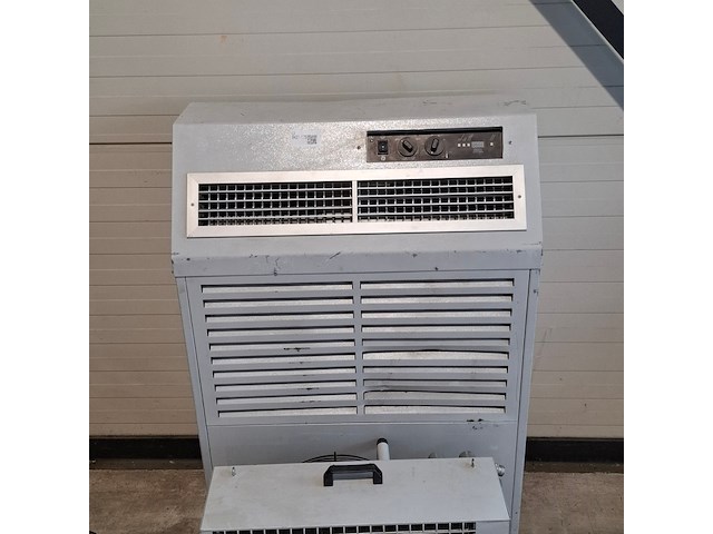Airconditioning 7kw 230v fral, facsw22, bouwjaar 2017, watergekoeld met buitenunit - afbeelding 7 van  12