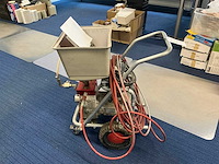 Airless verfspuit - afbeelding 3 van  3