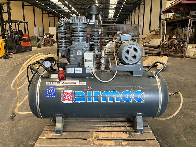 Airmec cft307 zuigercompressor - afbeelding 1 van  3