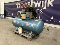 Airpress - - luchtcompressor - afbeelding 1 van  12