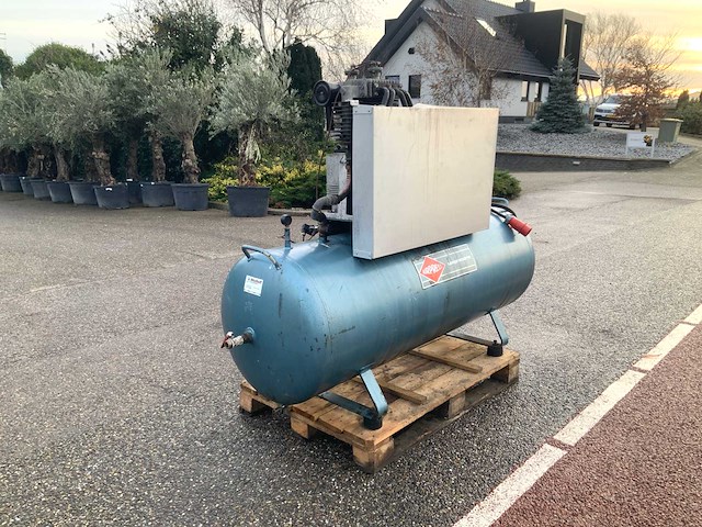 Airpress 16 bar luchtcompressor - afbeelding 8 van  9