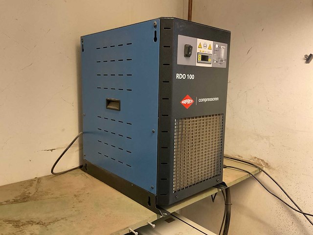 Airpress & atlas copco luchtcompressor, gekoppeld (2x) - afbeelding 2 van  8