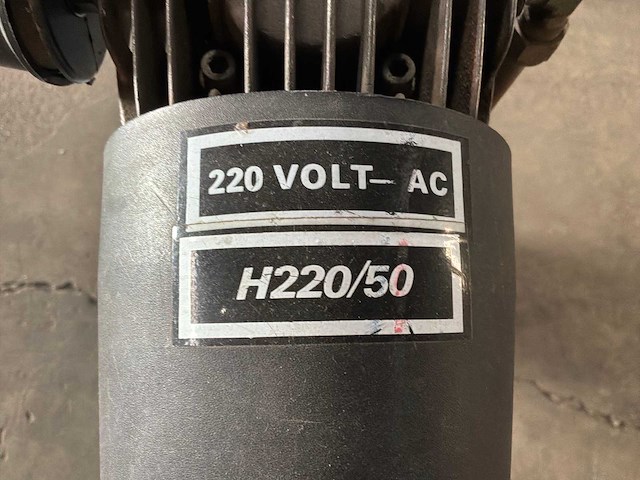 Airpress h220/50 luchtcompressor - afbeelding 3 van  13