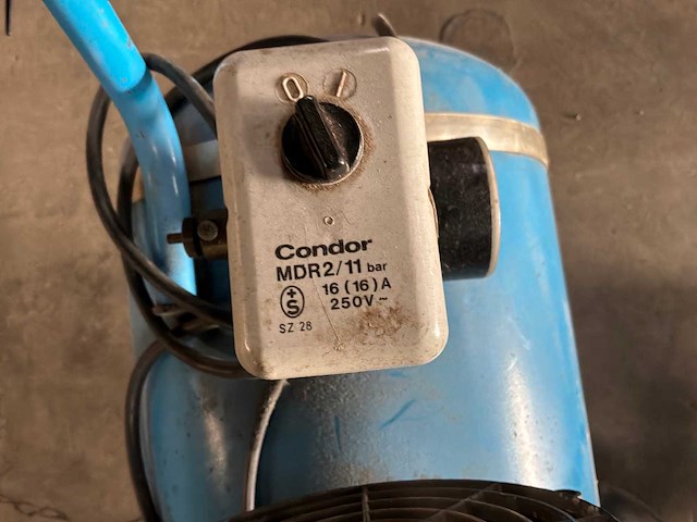 Airpress h220/50 luchtcompressor - afbeelding 4 van  13