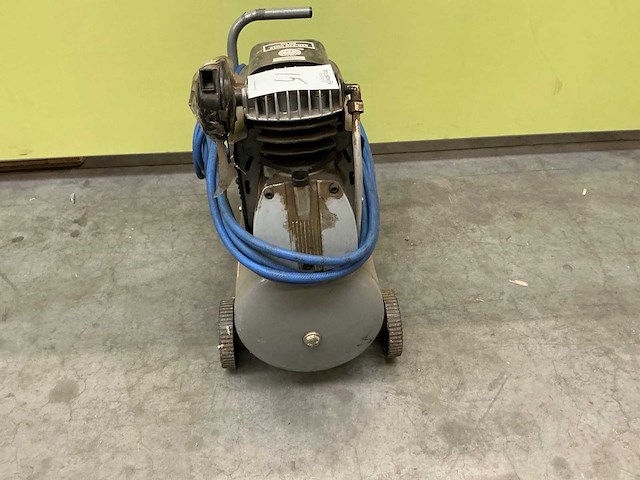 Airpress hl 310/25 luchtcompressor - afbeelding 10 van  14