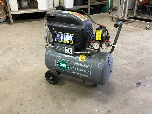 Airpress hl 310/25 zuigercompressor - afbeelding 2 van  5