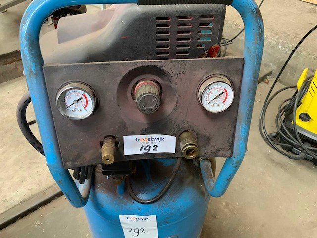 Airpress hl 360/50 luchtcompressor - afbeelding 3 van  4