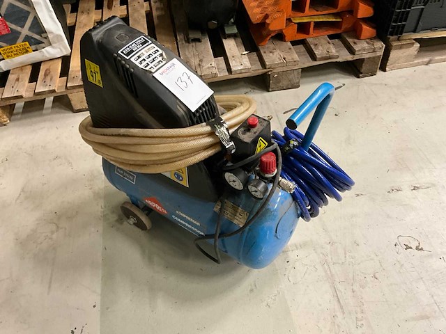 Airpress hlo 215-25 luchtcompressor - afbeelding 2 van  6