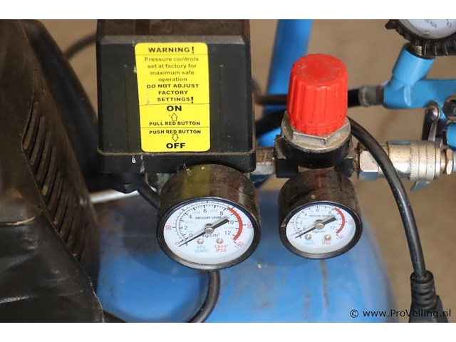 Airpress hlo luchtcompressor | model 215-25 - afbeelding 8 van  8